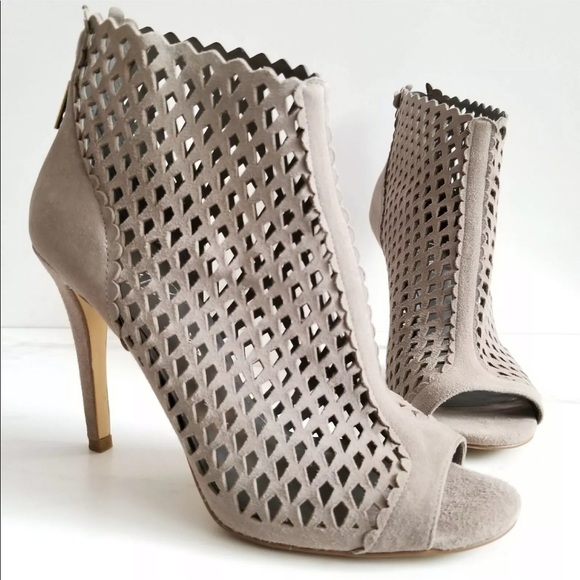 Ivanka Trump Shoes - Ivanka trump Didia Cutout Bootie